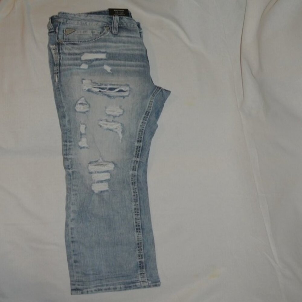 Salvage Riot Taper Performance Jean - Picture 4 of 7